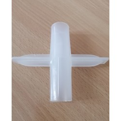 Крестовина для соединения пластиковых труб парника